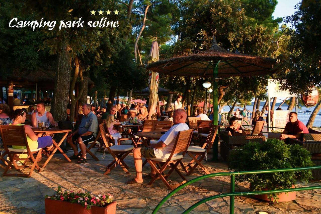 Mobile Home Starfish IV Camp Biograd Биоград на Мору Екстериор снимка